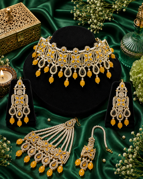 Mustard golden stones with jerkan stones & moti work beautiful necklace set with pasa (slight variation in color and design is possible)
