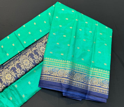 Beautiful soft silk Saree with contrast zari border and contrast plain Blouse