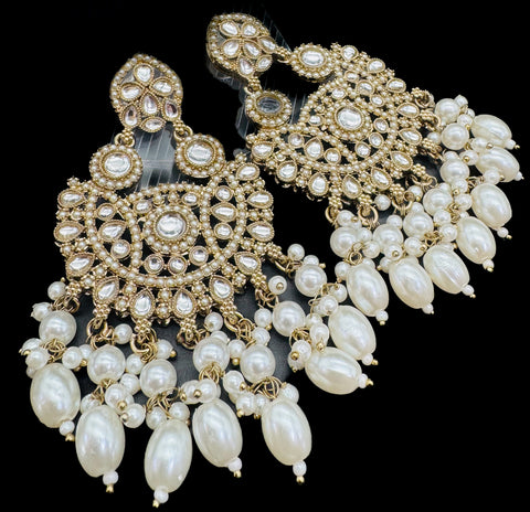 Kundan & pearl work stylish earrings