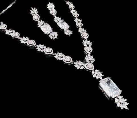 Black oxi American Diamond beautiful necklace set with crystal American diamonds
