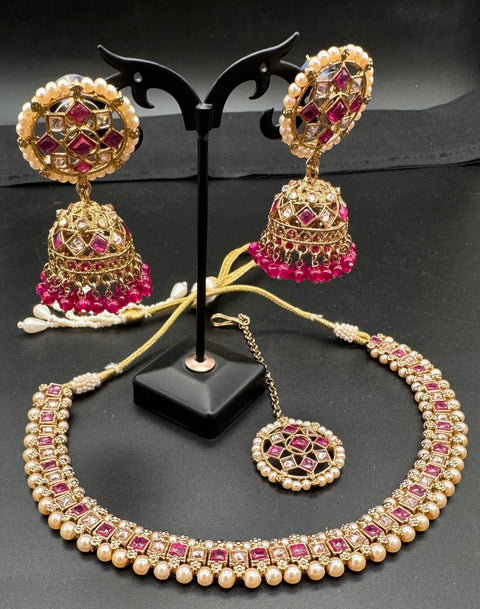 Kundan And Pearls Work Beautiful Necklace Set With Jhumka & Tikka