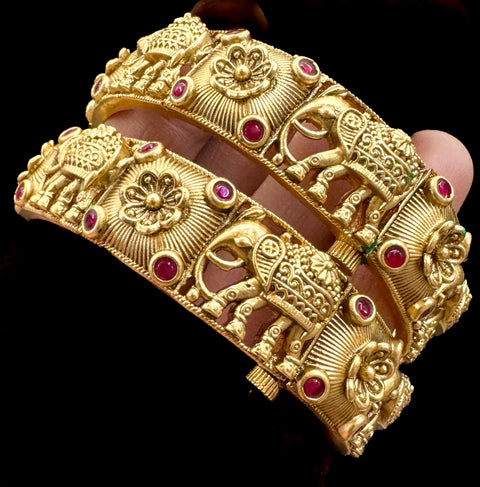 (Not original Gold )Elephant design Gold plated original Kundan stone beautiful design Designer Kade (Openable , Screw Designed)pair