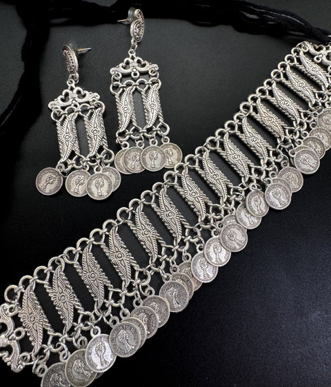 Beautiful work oxidised choker with earrings