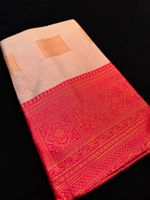 Soft Silk Saree with contrast beautiful pallu and blouse