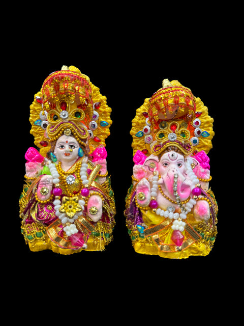 Beautiful Lakshmi Ji & Ganesh Ji Statue (Murti) slight variation in color and design is possible (13-16cm height appx)