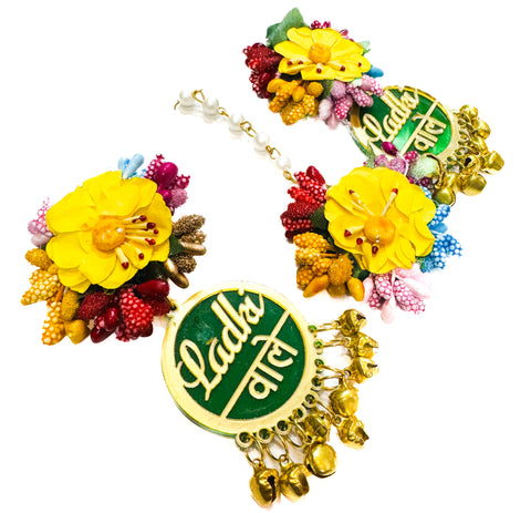 Beautiful Floral jewellery Earrings and Tikka set for Haldi/Mehndi