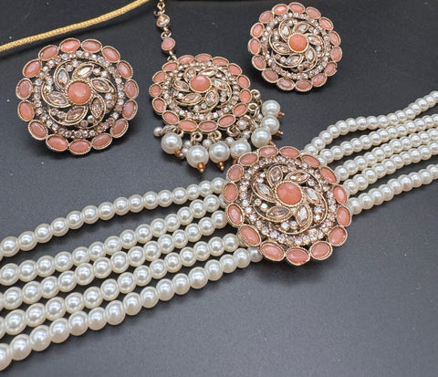 Jerkan fine stone with pearls beaded choker set with beautiful studs & tikka