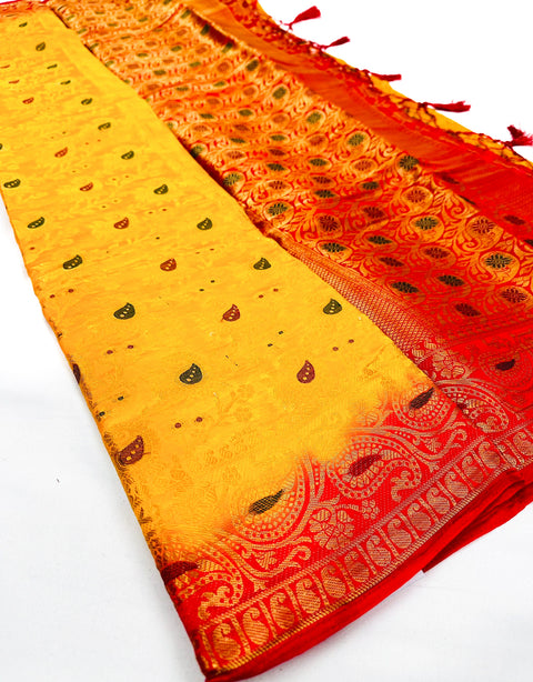 Brocade silk beautiful design Saree with contrast Pallu & Blouse