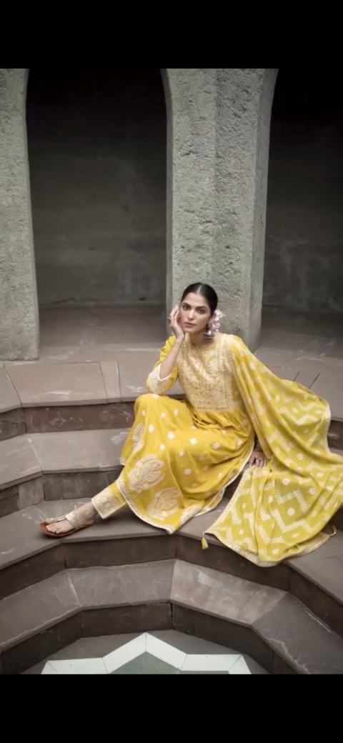 Pure & Soft Rayon Based Designer Lakhnavi Embroidered Kurti With Plazo Pants & Dupatta(Clip Attached to watch the design)