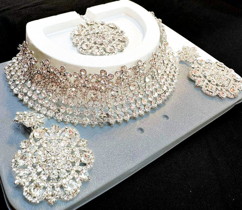 Silver Jerkan Stone Beautiful Necklace Set