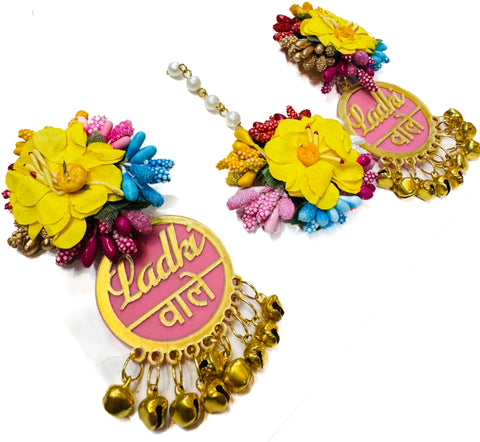 Beautiful Floral jewellery Earrings and Tikka set for Haldi/Mehndi