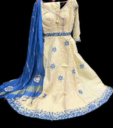 Size 38and  can go upto 42)Kerala gold tissue Anarkali with beautiful matching contrast dupatta