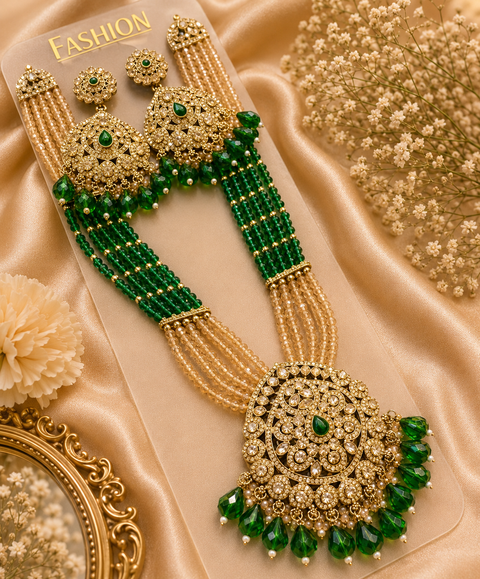 Crystal pearls with fine golden Jerkan stone With Pearls Beaded Necklace Set With Beautiful Earrings (slight variations in color and design is possible)