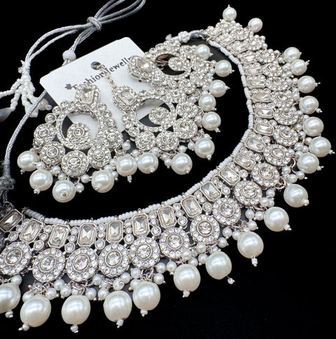 Silver Jerkan stone with pearls beaded work beautiful necklace with earrings and tikka set