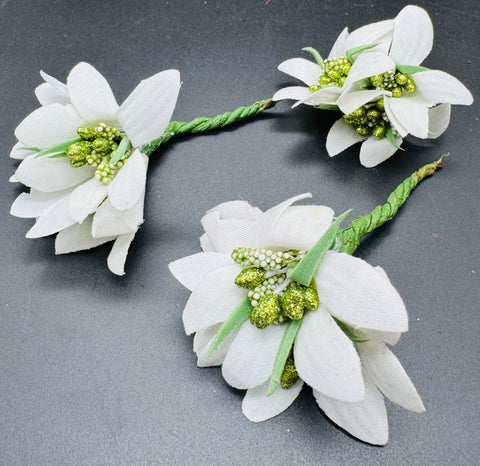 Beautiful flower hair jura Pin (Each)