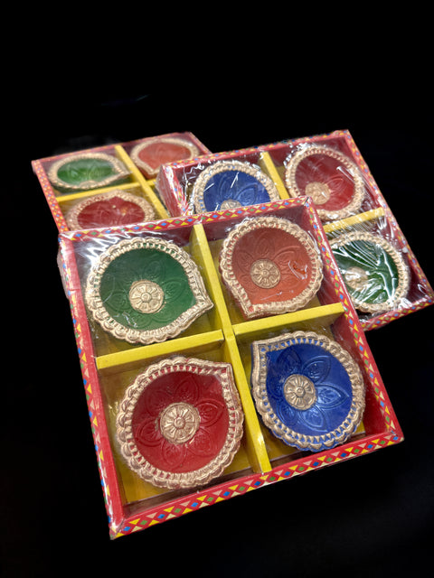 4 piece colourful diya Natural Clay Traditional (Diwali Ke Diye) price per pack (slight variation in colors and design is possible )