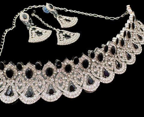 Silver jerkan stone beautiful choker necklace with earrings and tikka set
