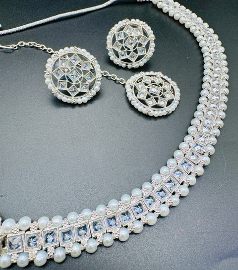 Polki And Pearls Work Beautiful Necklace Set With studs & Tikka