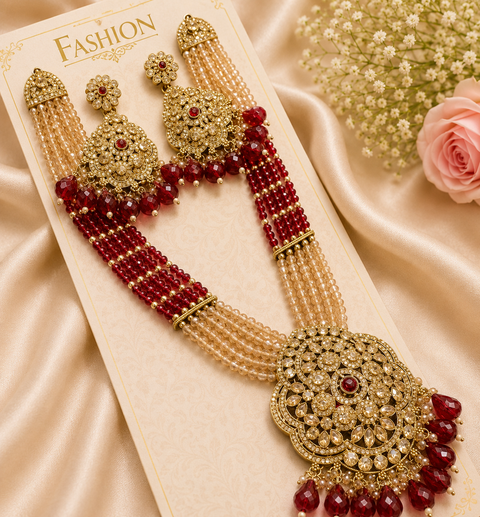 Crystal pearls with fine golden Jerkan stone With Pearls Beaded Necklace Set With Beautiful Earrings (slight variations in color and design is possible)