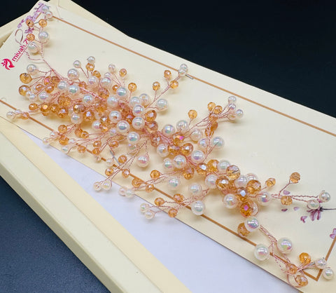Very very shiny and sparkly white gold pearls hair accessories for engagement bride