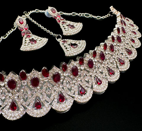 Silver jerkan stone beautiful choker necklace with earrings and tikka set