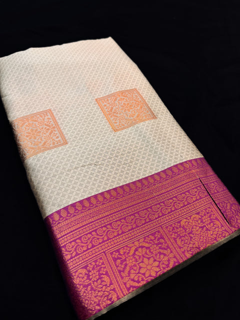 Soft Silk Saree with contrast beautiful pallu and blouse