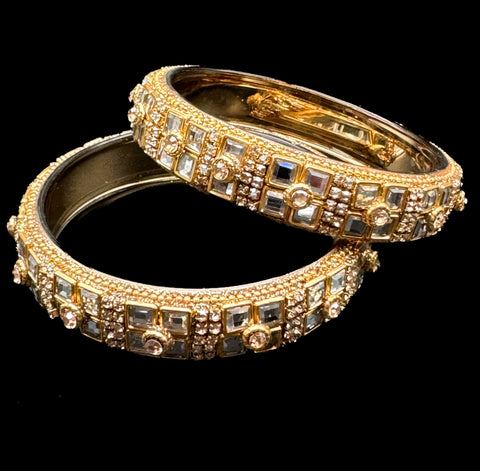 Beautiful golden stone with Crystal stone designer Brass kade set (customised with plain Velvet or Metal Bangles )