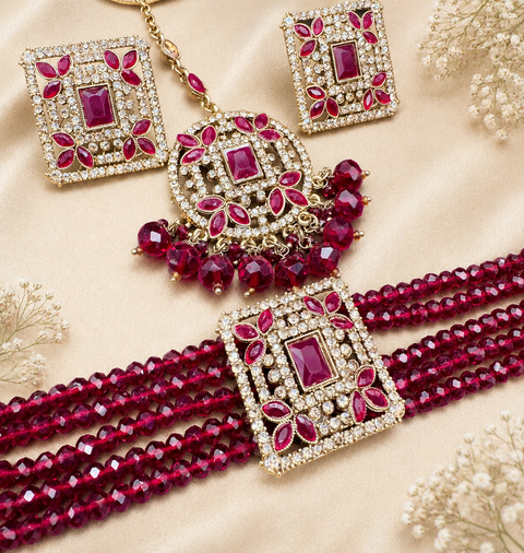 Jerkan fine stone with pearls beaded choker set with beautiful studs & tikka