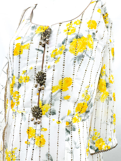 (Plus size )Georgette based Floral print mukaish work Gown
