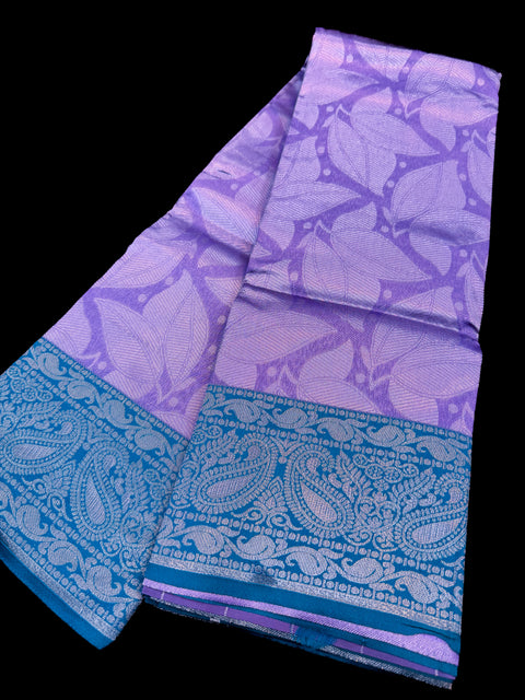 Soft Silk Saree with contrast beautiful pallu and blouse