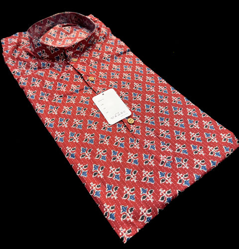 Pure cotton based Men’s Printed kurti (sizes mentioned in inches ,not according to the label on Kurti)size 46 kurti- Length 40 inches and size 48 -length 42 inches )