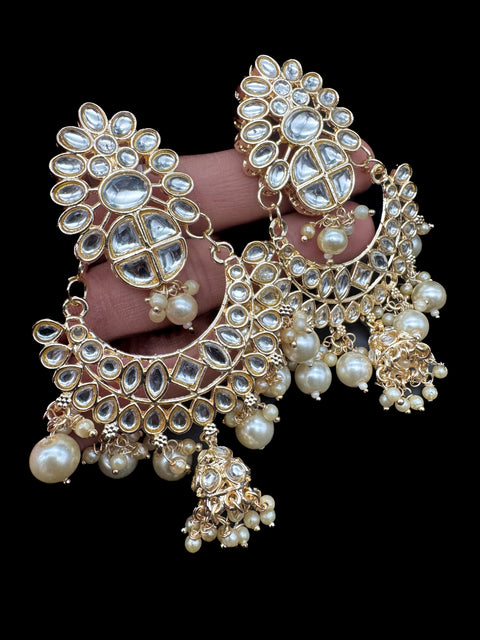 Kundan with beautiful pearls heavy look Earrings