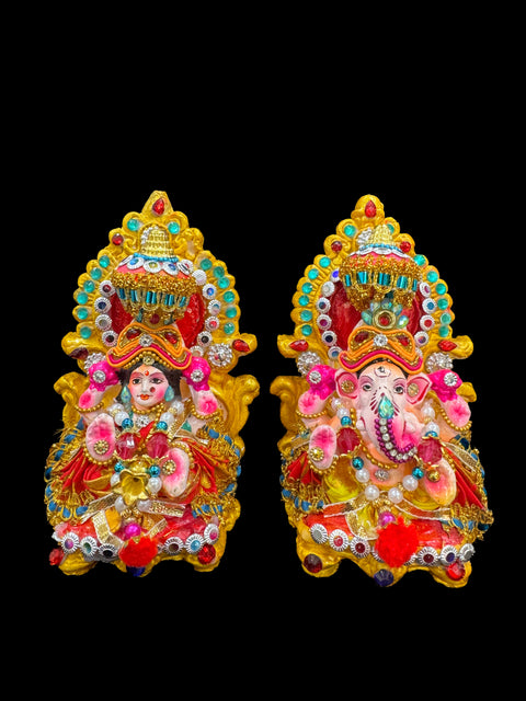 Beautiful Lakshmi Ji & Ganesh Ji Statue (Murti) slight variation in color and design is possible (13-16cm height appx)
