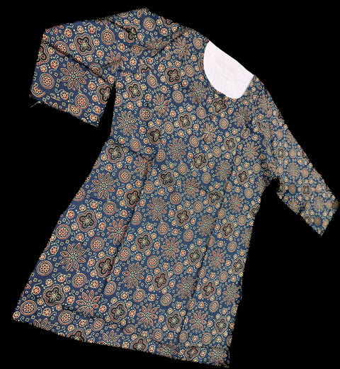 Pure Cotton based Printed short Kurti for girls /Ladies (Size 38 - length 28 inches, Size 42 ,46, 48 length -31 inches)sleeves 17 inch
