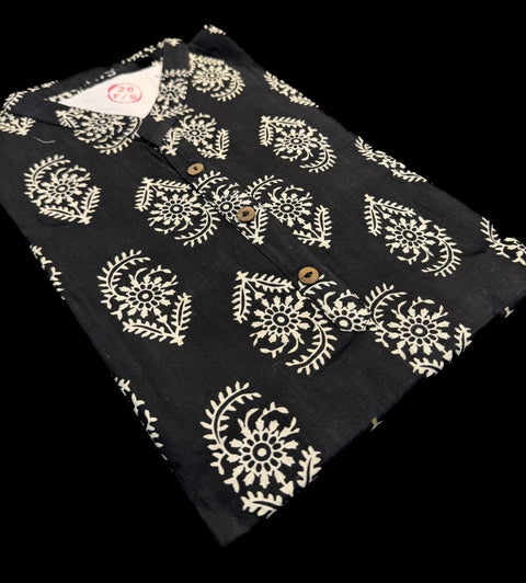 Pure Cotton based Printed short Kurti for girls /Ladies (Size 38 - length 28 inches, Size 42 ,46, 48 length -31 inches)sleeves 17 inch