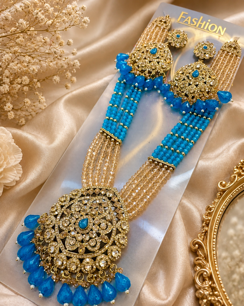 Crystal pearls with fine golden Jerkan stone With Pearls Beaded Necklace Set With Beautiful Earrings (slight variations in color and design is possible)
