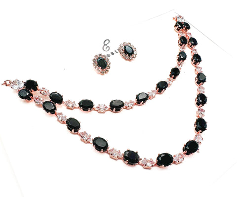 Black Crystals work small size Necklace set