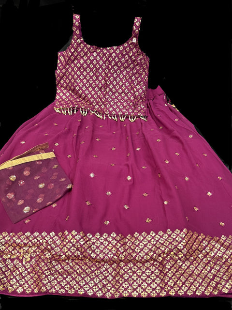 Georgette based beautiful crop top with lehnga and dupatta for Girls