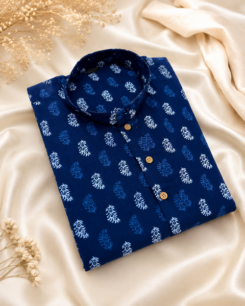 Pure cotton based Men’s Printed kurti (sizes mentioned in inches ,not according to the label on Kurti)size 44 kurti- Length 40 inches and size 46-length 42 inches ) Kurti only. Pants not included.