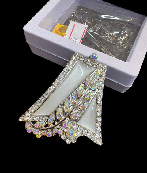 Stones studded Fancy Brooch