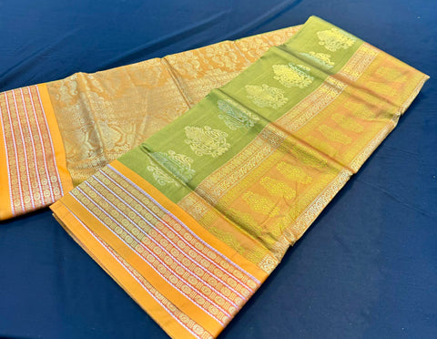 Art Silk Sarees with contrast Pallu and Blouse