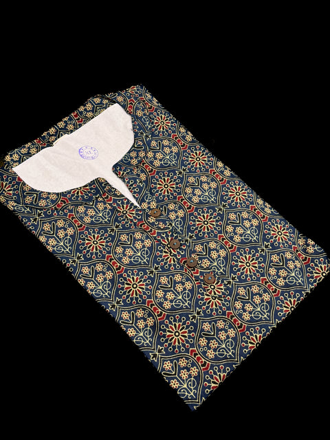 Pure Cotton based Printed short Kurti for girls /Ladies (Size 38 - length 28 inches, Size 42 ,46, 48 length -31 inches)sleeves 17 inch