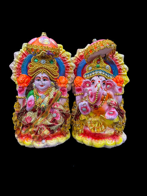 Beautiful Lakshmi Ji & Ganesh Ji Statue (Murti) slight variation in color and design is possible (13-16cm height appx)