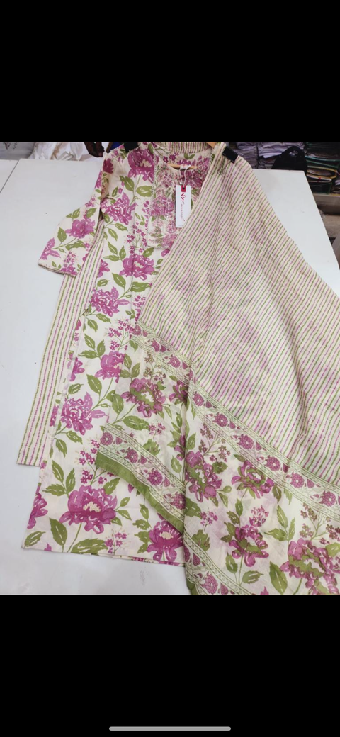 PURE & SOFT COTTON BASED DESIGNER EMBROIDERED & PRINTED WORK KURTI WITH PLAZO PANTS & DUPATTA