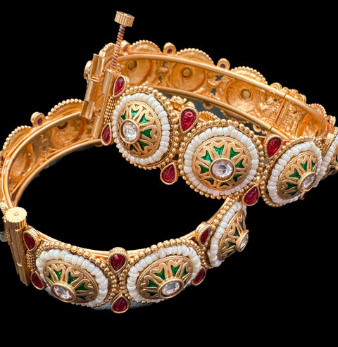 Original Kundan with meenakari work pearls work Rajwadi beautiful design Designer Kade (Openable , Screw Designed)pair