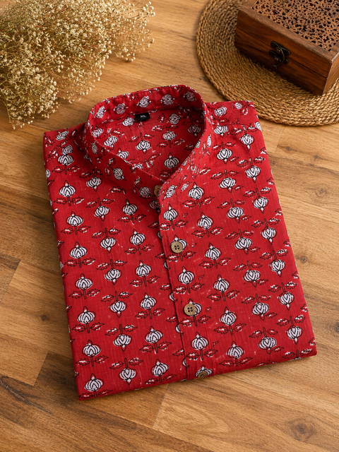 Pure cotton based Men’s Printed kurti (sizes mentioned in inches ,not according to the label on Kurti)size 44 kurti- Length 40 inches and size 46-length 42 inches ) Kurti only. Pants not included.