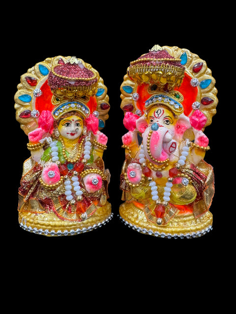 Beautiful Lakshmi Ji & Ganesh Ji Statue (Murti) slight variation in color and design is possible (13-16cm height appx)