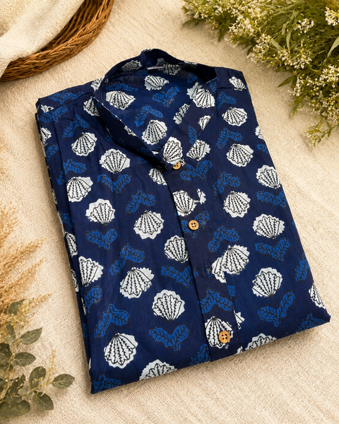 Pure cotton based Men’s Printed kurti (sizes mentioned in inches ,not according to the label on Kurti)size 44 kurti- Length 40 inches and size 46-length 42 inches ) Kurti only. Pants not included.