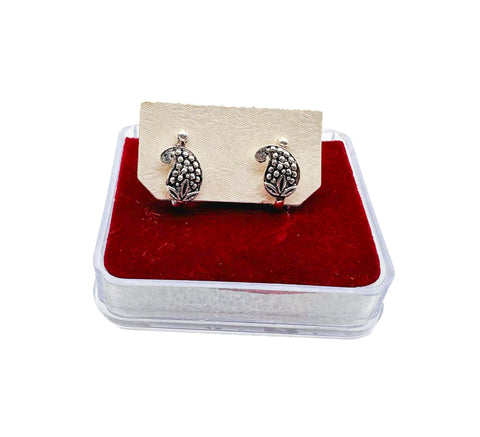 Clip on nose stud(Koka)per pair