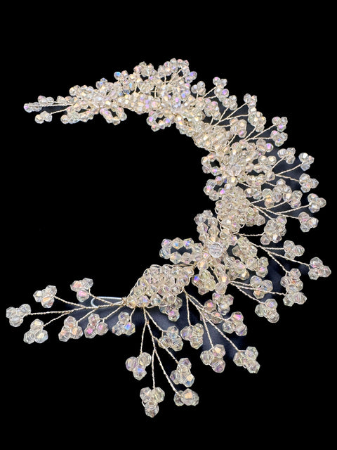 Very shiny and sparkly crystals with pearls hair accessories for styling hair (perfect for curls or hair bun style) easy to use